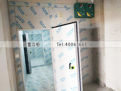小型雙溫冷庫安裝.jpg